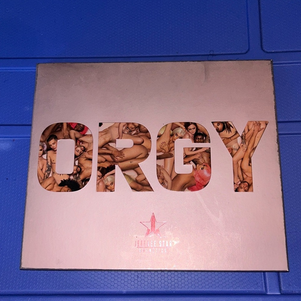 Jeffree star orgy pallete
